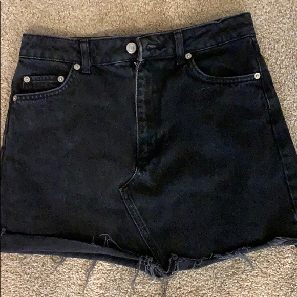 black denim skirt size 6